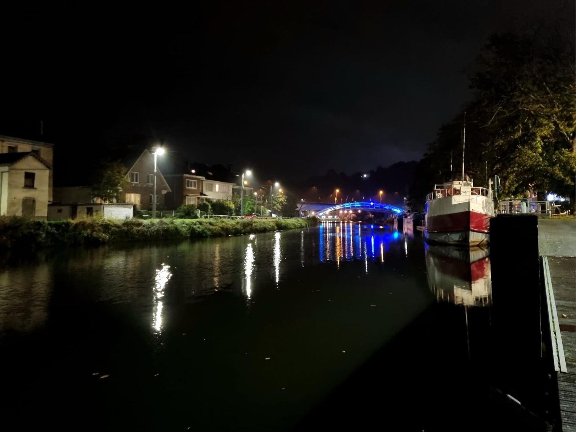Gite Le Sambre Thuin Exterior photo